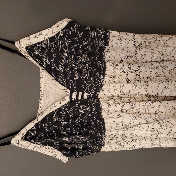 Nighty - Picture 3 of 3